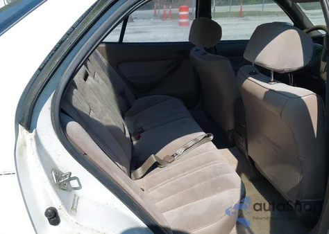 1996 Toyota Camry Dx/Le/Xle z USA, uszkodzony, nr VIN 4T1BG12K7TU753607